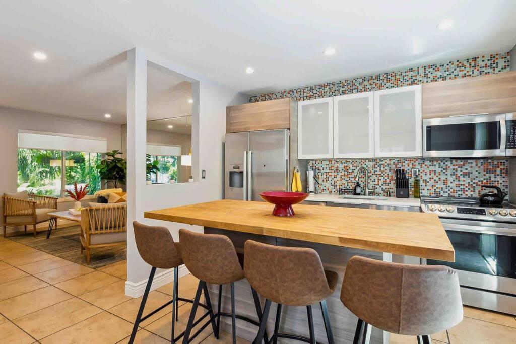 Private Oasis With Pool Near Beaches, Dining & Las Olas Fort Lauderdale Luaran gambar