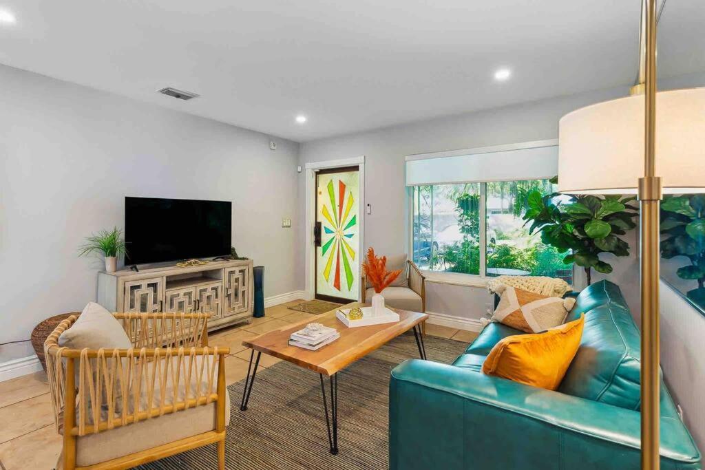 Private Oasis With Pool Near Beaches, Dining & Las Olas Fort Lauderdale Luaran gambar